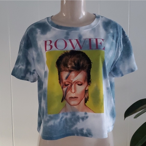 Old Navy Licensed Rock Star Graphic Cropped T-Shirt Size XL - Picture 3 of 5